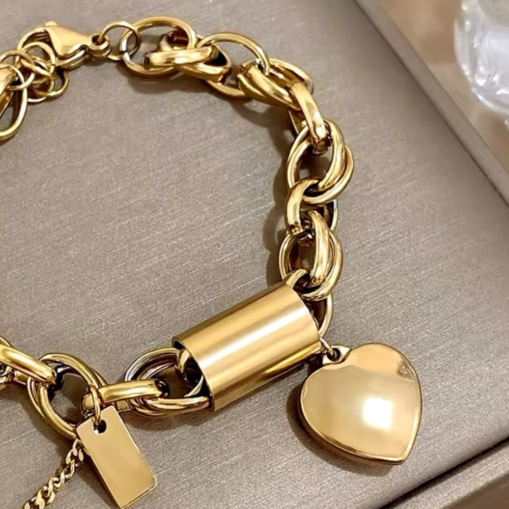New Chunky Gold Heart Lock Charm Bracelet - Adjustable Gold Chain Bracelet - Picture 3 of 7